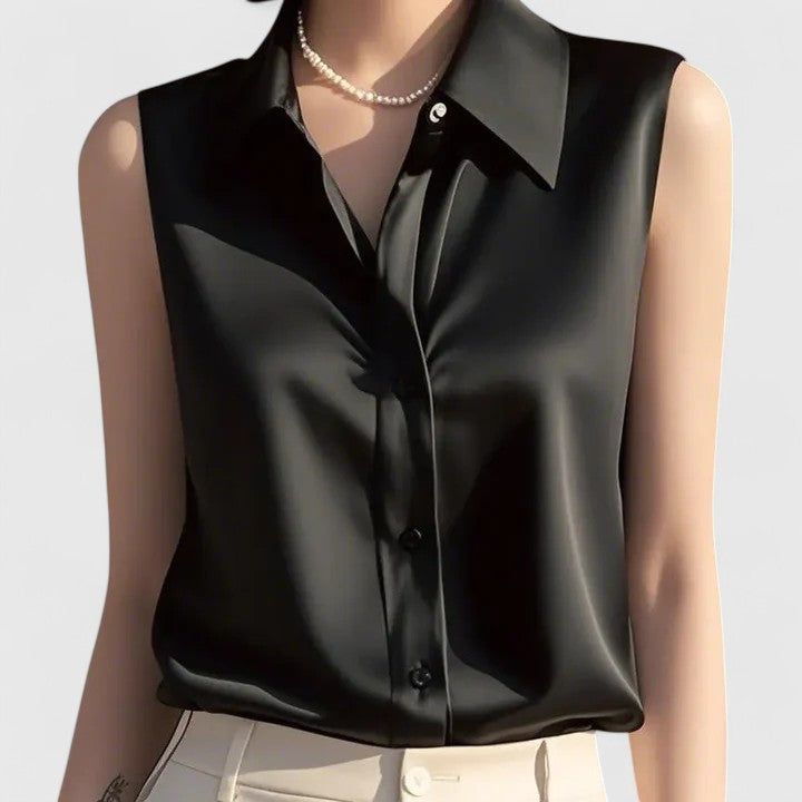 Demi – Cozy Hooded Blouse