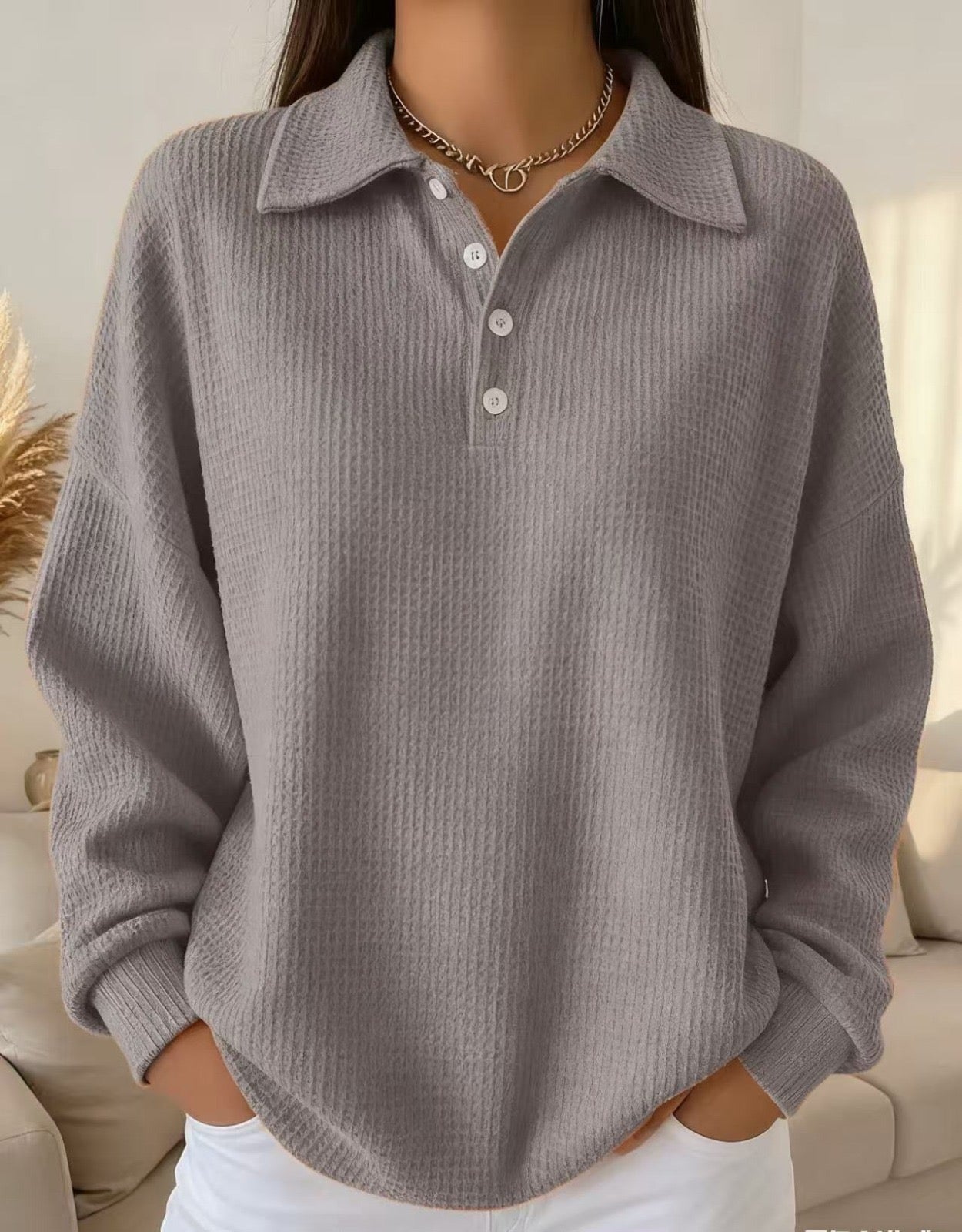Aviretha - Elegant Sweater