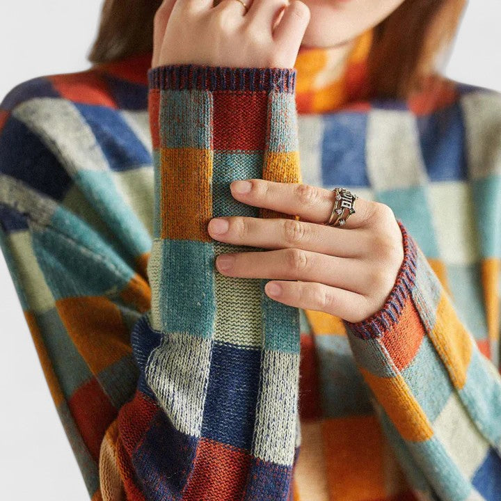 Emersoria - Elegant Sweater