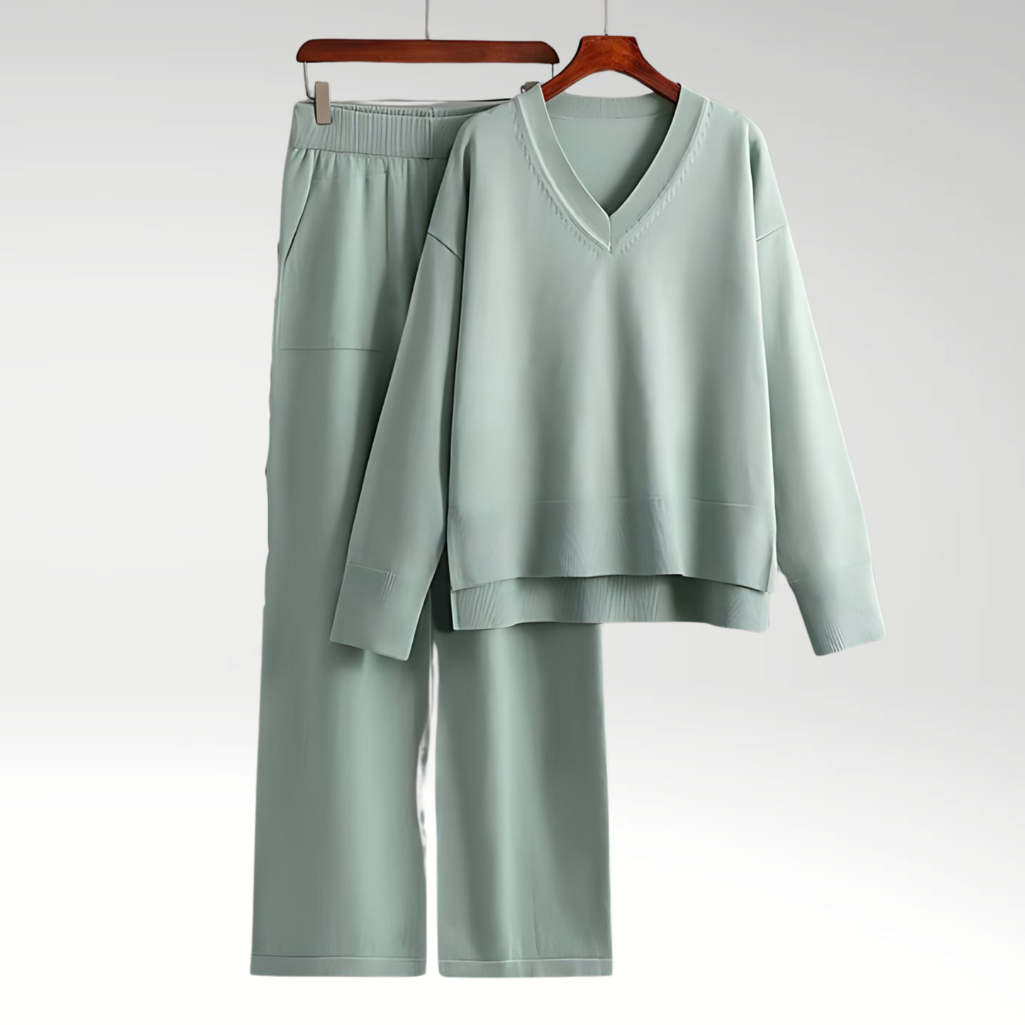Sophia – Chic V-Neck Lounge Set