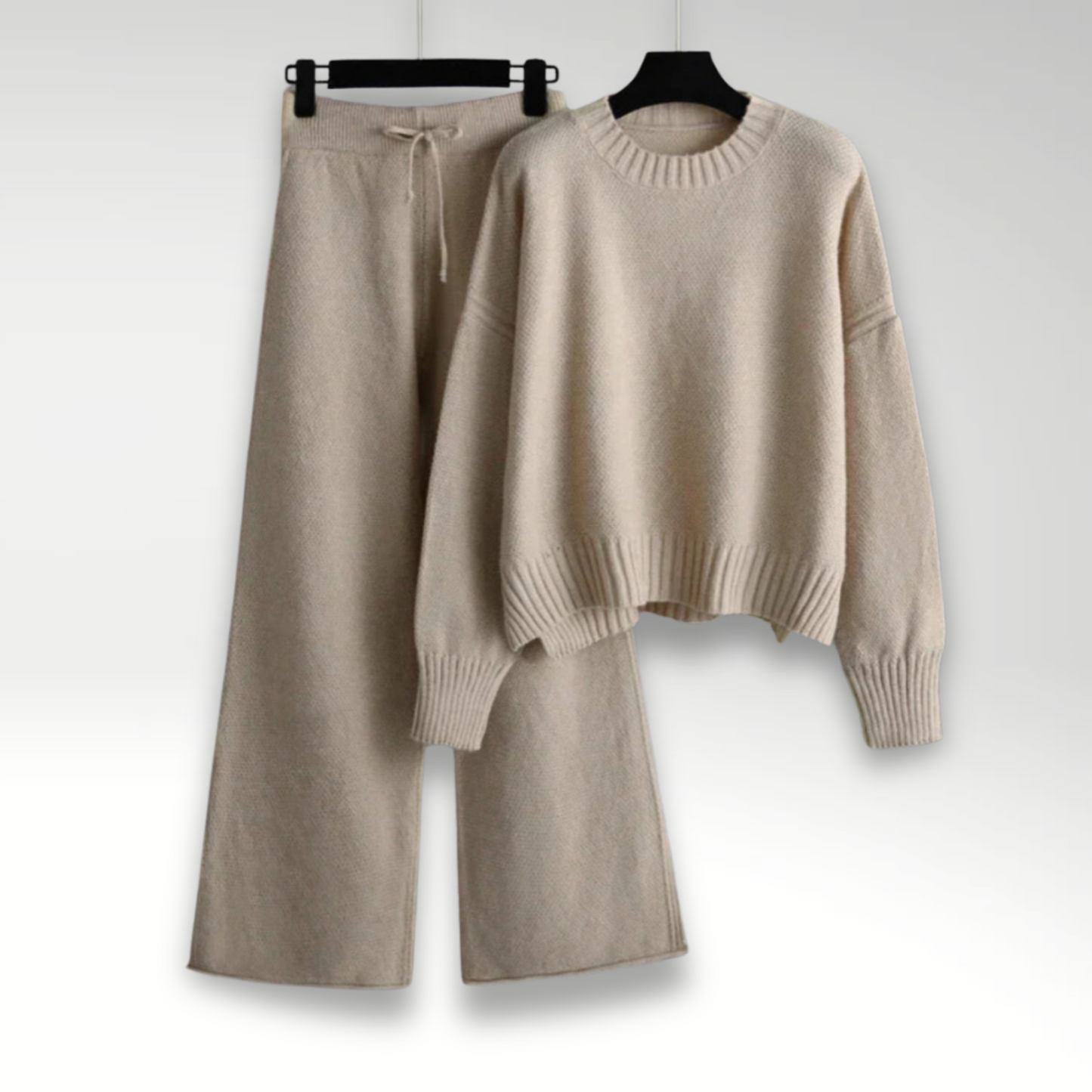 Charlotte – Classic Knit Comfort Set