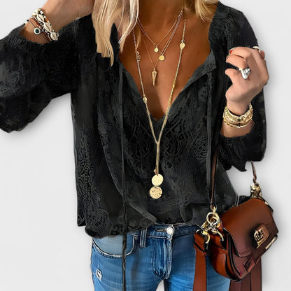 Helen – Knit Zip Blouse