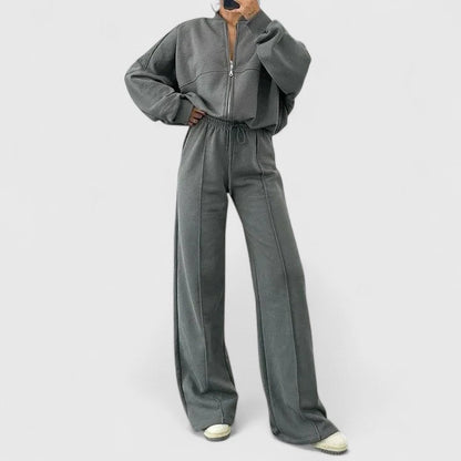 Olythera - Comfortable Sweater and Pants