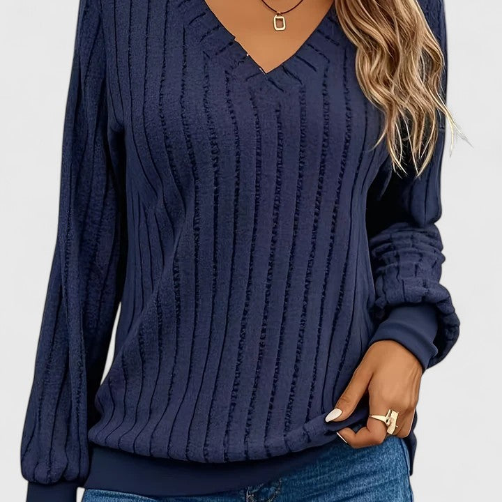 Celestora - Comfortable Sweater