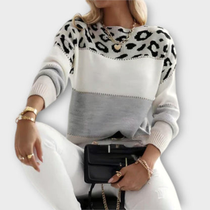 Cyrentha - Elegant Sweater