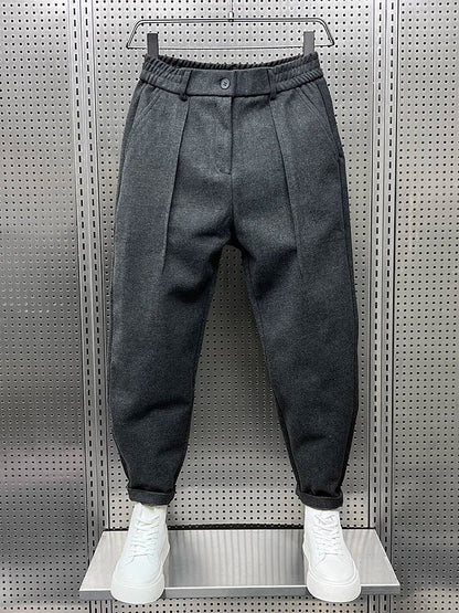 Jordan – Classic Textured-Look Pants