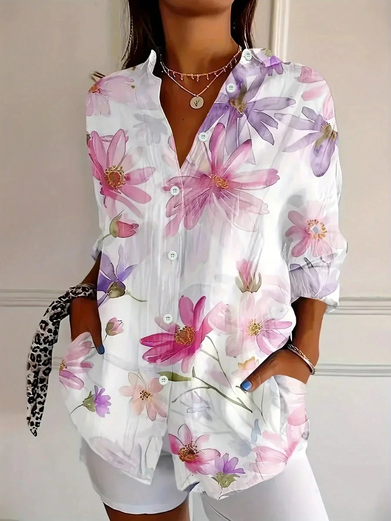 Naomi – Graceful Blouse