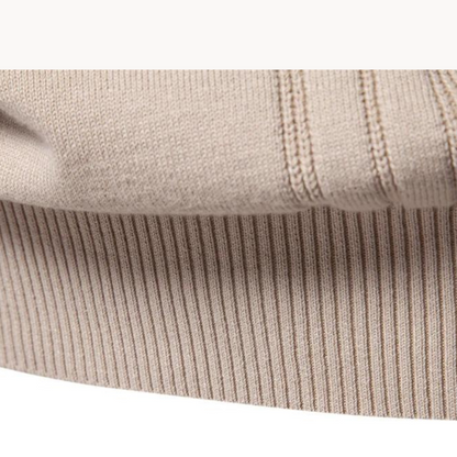 Ryven - Stylish Men's Sweater with Checkered Design