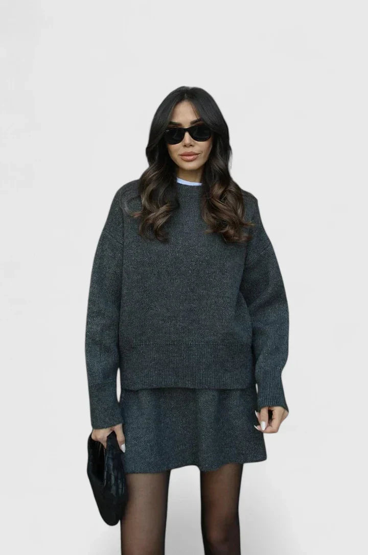Yvanderra - Comfortable Sweater