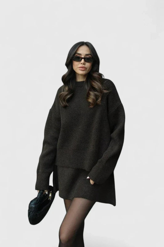 Yvanderra - Comfortable Sweater